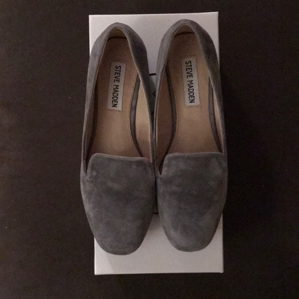 Steve Madden Jean grey suede flats